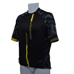 Men’s Cycling Shirt With Storage Pockets NWOT